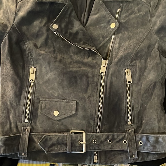 Andrew Marc NEW YORK, gray suede leather with lots of zippers,belt, bomber coat! - Picture 2 of 14